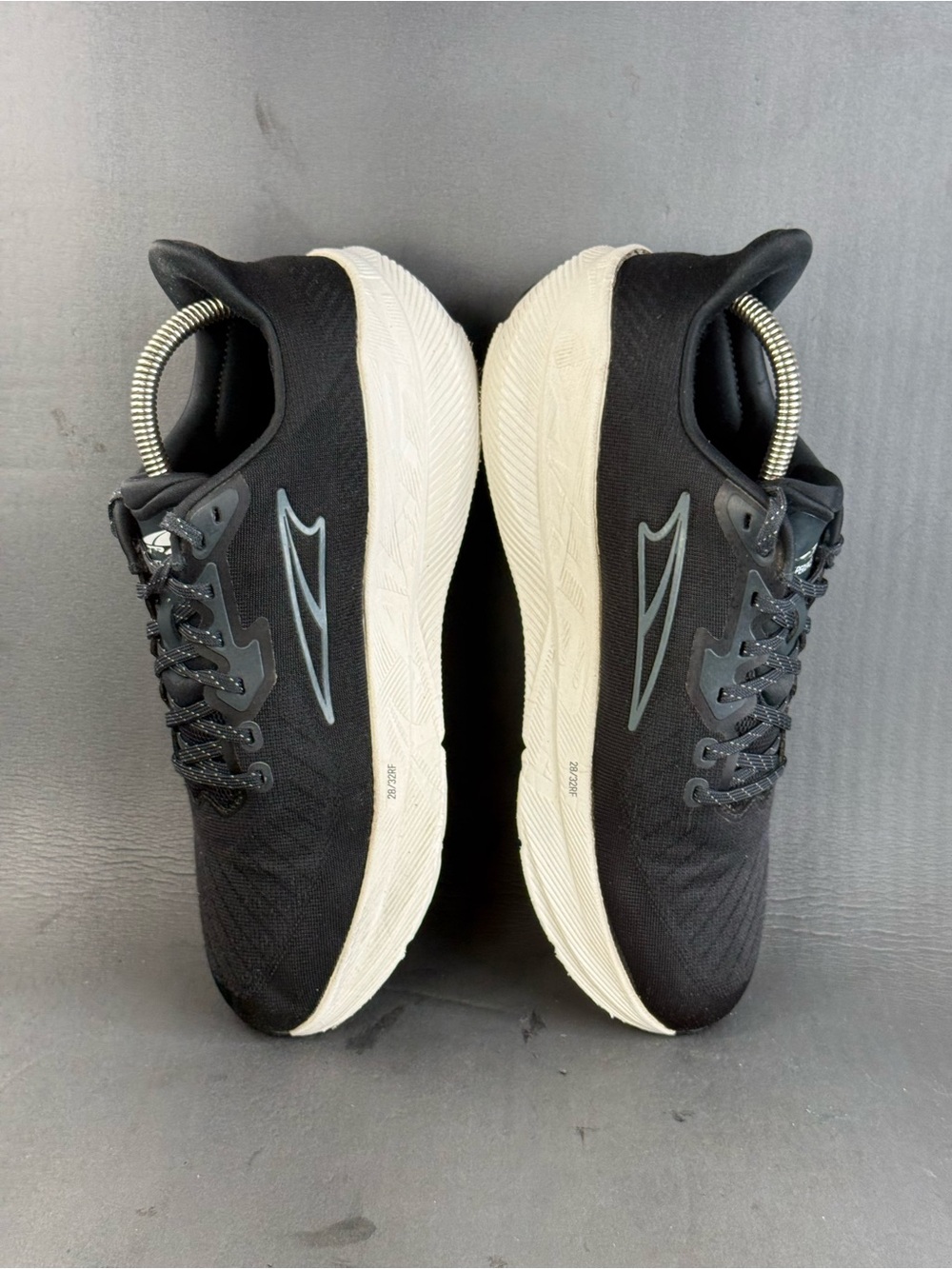Altra Men's Experience Flow athletic sneaker shoes men’s size 9.5 - Picture 5 of 8